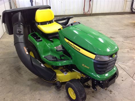 2009 John Deere X300 Lawn & Garden and Commercial Mowing - John Deere MachineFinder