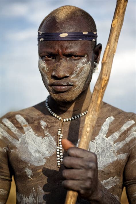 Ethiopian tribes, Mursi warrior - Dietmar Temps, photography