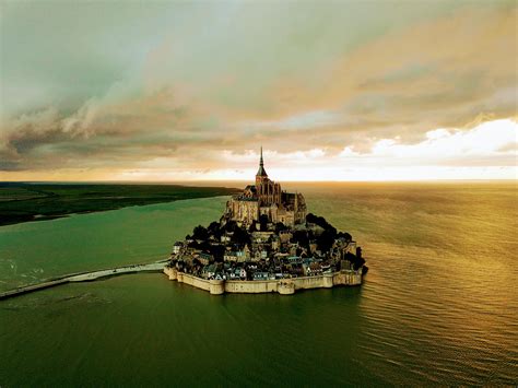 Mont-Saint-Michel, Normandy, France : r/drones