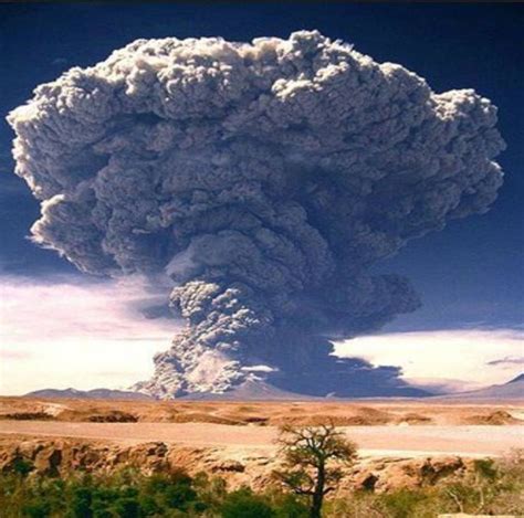 Lascar 1993 terrible eruption | Volcanoes, my greatest love! | Pinterest