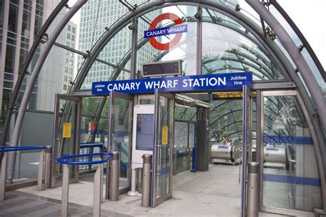 Canary Wharf Tube Station, Entrance. London Editorial Image - Image of ...