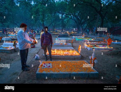 Delhi cantonment christian cemetery hi-res stock photography and images ...