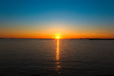 Lake Erie Sunset by John Borsa / 500px