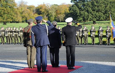 PHOTOS: Army performs ceremonial duties at Aras an Uachtarain - Photo 1 of 4 - Kildare Now