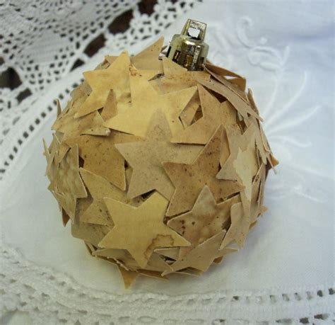 Make The Best of Things: Recycled Christmas Ornaments