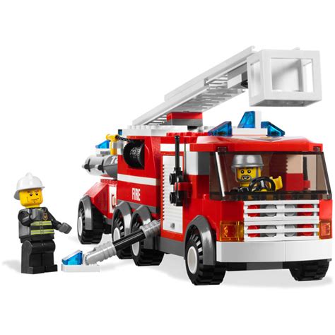 LEGO Fire Truck Set 7239 | Brick Owl - LEGO Marketplace