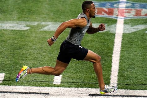 Who was the fastest prospect at the 2023 NFL combine 40-yard dash? | Marca