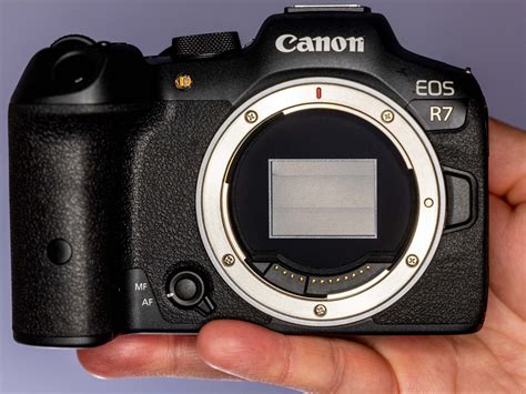 Canon EOS R7 review