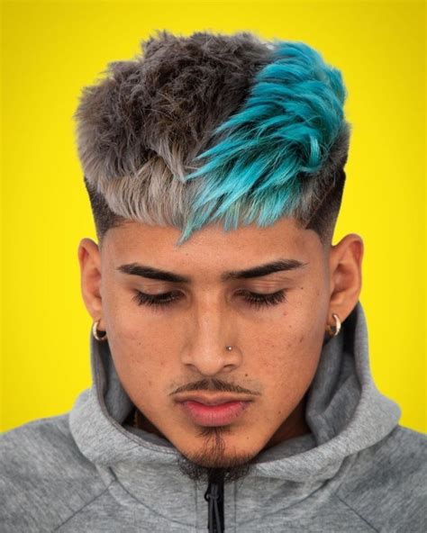 Alysa Queen Cropped-Look-with-Contrasting-Color | Men hair color, Mens hair colour, Mens hair trends