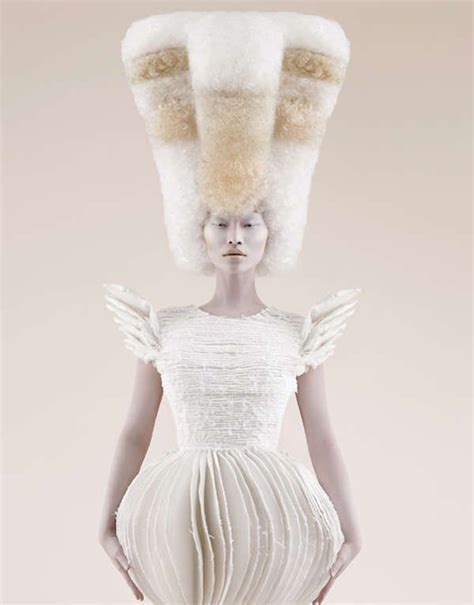 51 Examples of Eccentric Hairstyles | Fashion, Fashion art, Creative hairstyles