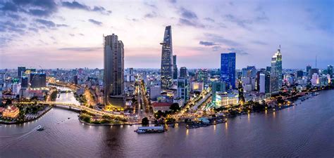 New ways to work can improve HCMC - RMIT University