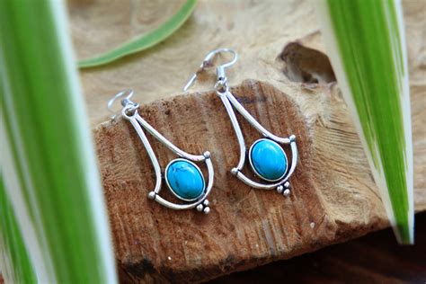 TURQUOISE DANGLE EARRINGS - Vintage style Earrings - Silver Plated ...