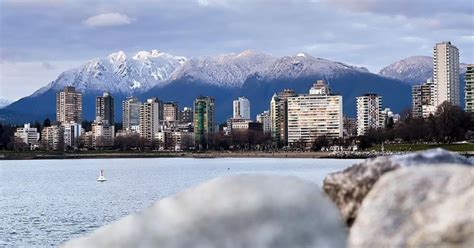 Vancouver weather: Wet flurries possible Monday night and Tuesday