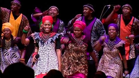 Soweto Gospel Choir - Un spectacle unique - YouTube