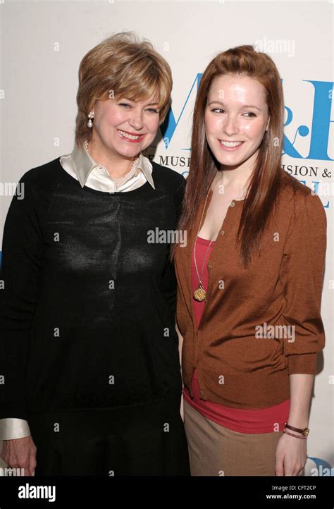 Dec 05, 2006; Beverly Hills, CA, USA; JANE PAULEY and daughter RACHEL arrives at The Museum of ...