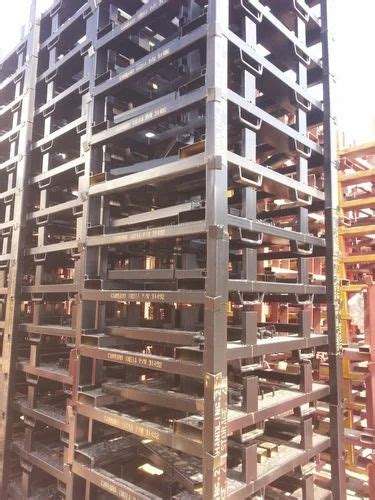 Industrial Pallet Rack at best price in Shirur by Tejas Industrial Services | ID: 8618485330