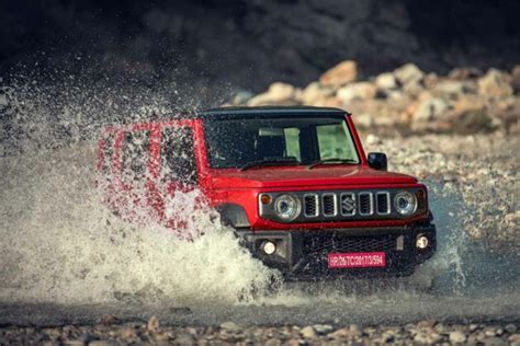 2023 Maruti Suzuki Jimny Detailed Review & Mileage Test - Video