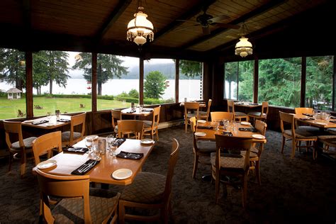 Roosevelt Dining Room at Lake Quinault Lodge | Olympic National Park ...