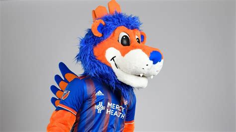 FC Cincinnati introduces new mascot | WKRC