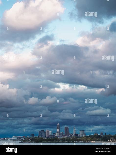 Cleveland Skyline in Ohio Stock Photo - Alamy