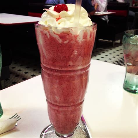 Steak 'n Shake red velvet milkshake ! | Food | Pinterest | Milkshake ...