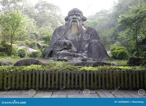 Laozi Statue In Yuanxuan Taoist Temple Guangzhou Royalty-Free Stock ...