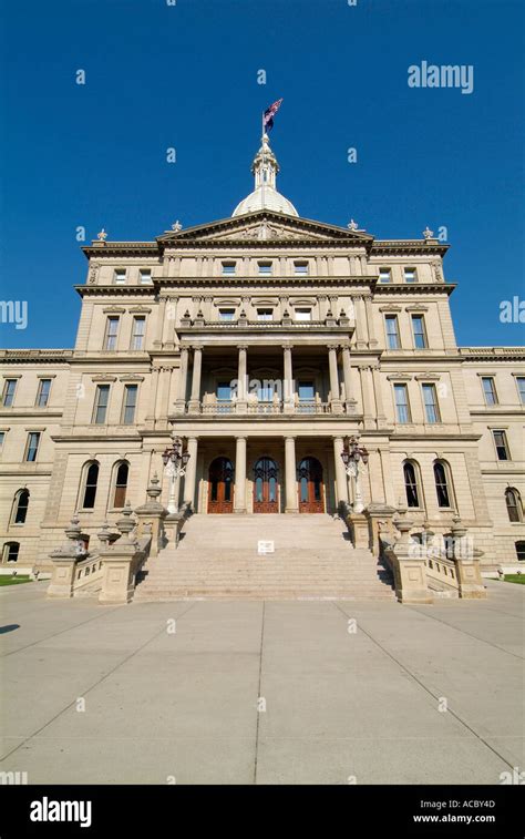 Michigan State Capitol building at Lansing statehouse Stock Photo - Alamy