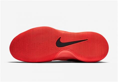 Nike Hypershift University Red - Sneaker Bar Detroit