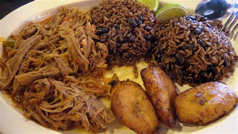 La Comida Cubana – MEMORIAS DE UN CUBANO