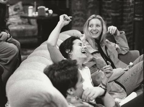 Friends behind the scenes | Friends scenes, Friends behind the scenes, Scene friends