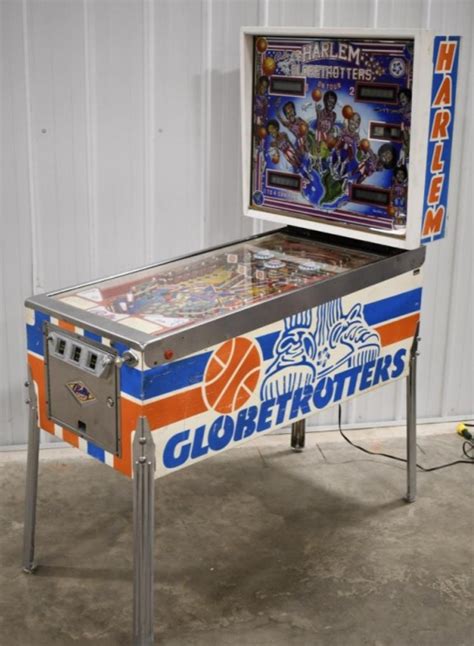 Lot - Vintage Bally Harlem Globetrotters Pinball Machine