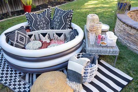 Boho Outdoor Movie Night Setup - Treehouse Threads