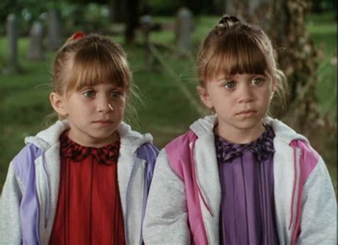 Mary-Kate[left] and Ashley[right] Movie: Double,Double,Toil and Trouble 1993 Mary Kate Ashley ...