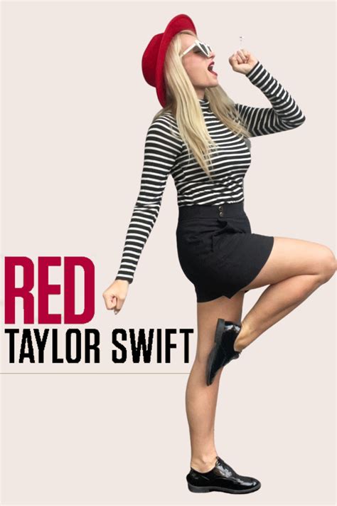 Taylor Swift 22 Outfit