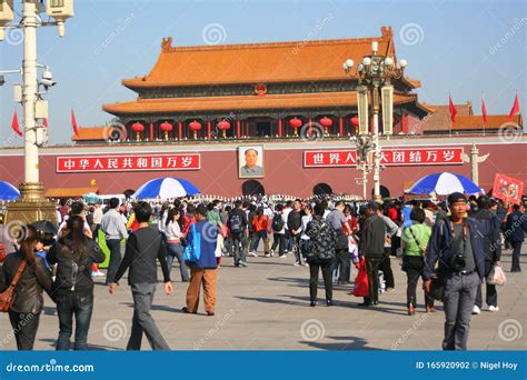 Tourists at Tiananmen Square in Beijing Editorial Photography - Image ...