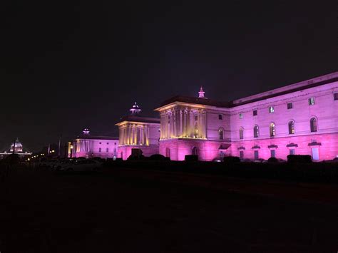 I run on Rajpath everyday from 5:30 to 7. The light dynamic at ...