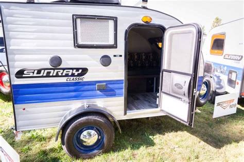 10 Best Mini Camper Trailers Under $10,000 in 2022