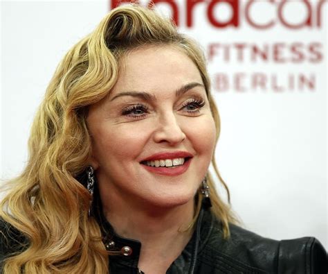 Madonna Biography - Facts, Childhood, Family Life & Achievements