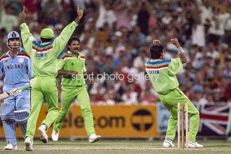 Wasim Akram Pakistan celebrates v England World Cup Final 1992 Images ...