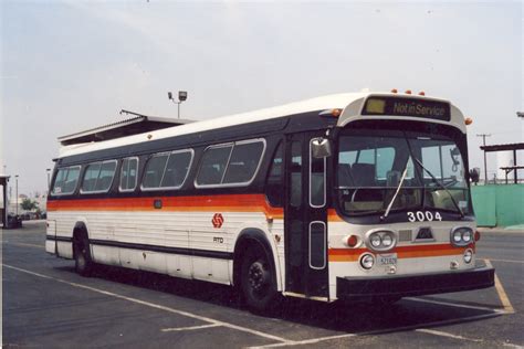 SCRTD Suburban GMC fishbowl | Suburban, Gmc, Bus