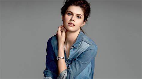 Alexandra Daddario 4K Wallpaper