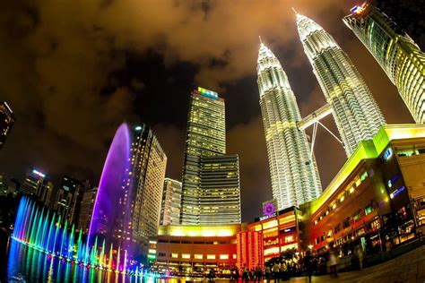 Kuala Lumpur Famous Landmarks With KL Tower And Dinner: Triphobo