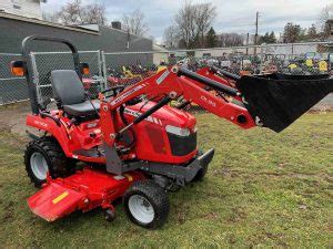 60IN MASSEY FERGUSON GC1705 COMPACT TRACTOR W/LOADER! ONLY 277 HOURS! - GSA Equipment - New ...