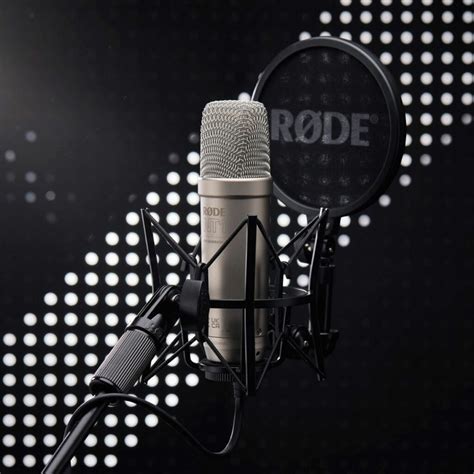 The 16 Best Microphone Brands | Gear4music