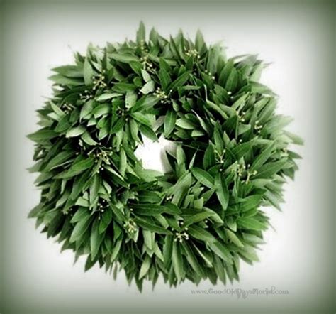 Fresh Bay Leaf Wreath-Organic - Good Old Days Florist