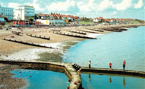 Herne Bay Beach Postcard 70's | Herne, Dj sound, Photo