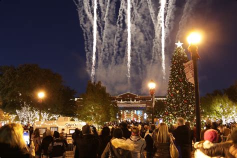 Southlake Tree Lighting 2024 - Mirna Tamqrah