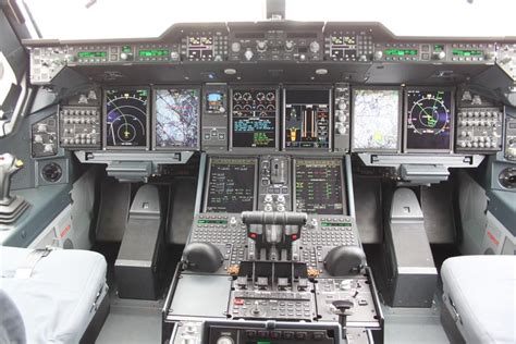 Airbus Military A400M Atlas A400M strategic transport cockpit. | Aviones