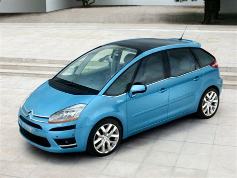 Citroen C4 Picasso - фото, цена, характеристики Ситроен С4 Пикассо