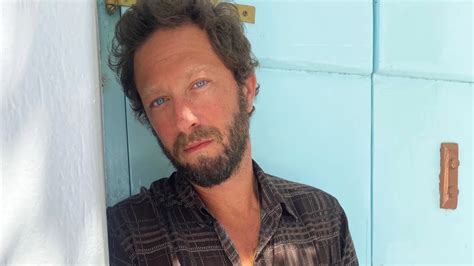 Ebon Moss-Bachrach Biography, Height, Weight, Age, Movies, Wife, Family ...